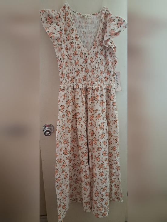 indigo Rose Dresses & Skirts - Womens Floral Smocked Maxi Dress - Cream with Peach Floral
